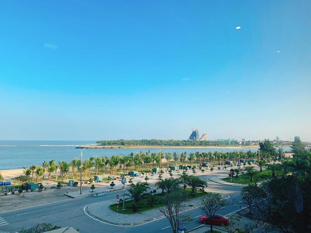 ĐẶT PHÒNG MƯỜNG THANH Khách sạn Mường Thanh Luxury Nhật Lệ