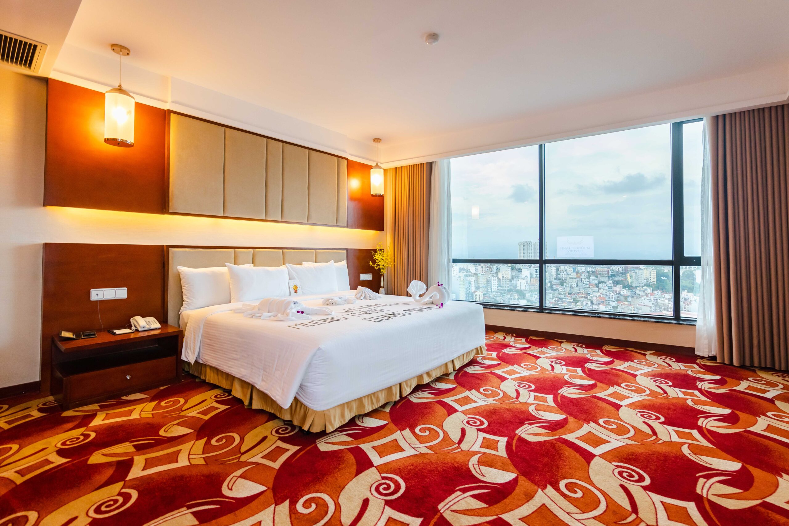 ĐẶT PHÒNG MƯỜNG THANH Khách sạn Mường Thanh Luxury Quảng Ninh