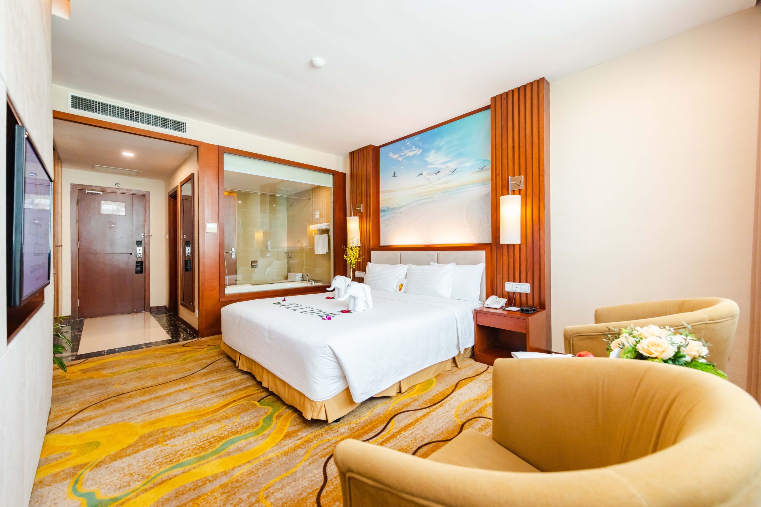 ĐẶT PHÒNG MƯỜNG THANH Khách sạn Mường Thanh Luxury Quảng Ninh