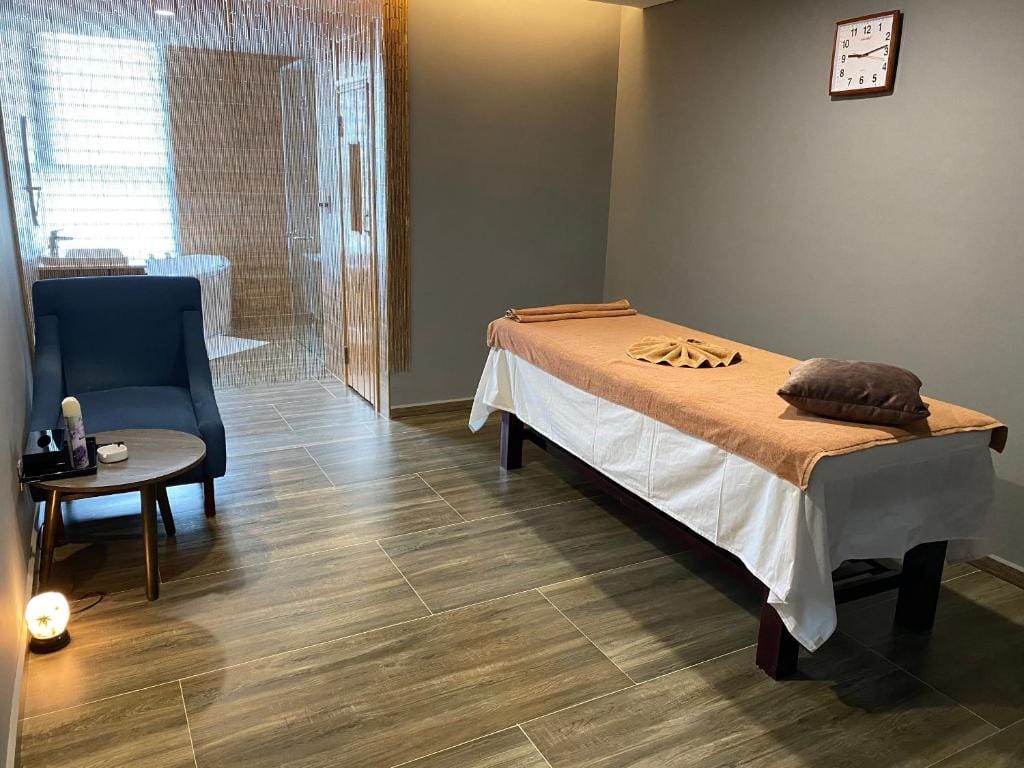 Khách sạn Mường Thanh Luxury Sài Gòn